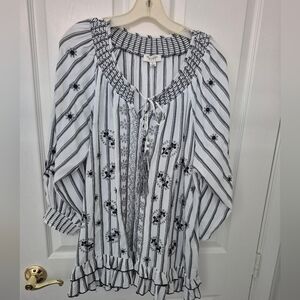 Tru Luxe Black & White Floral Striped Tunic, Ruffle Hem Embellished Tassles